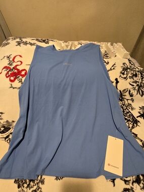 lululemon athletica Women's Light Blue Muscle Tank Top